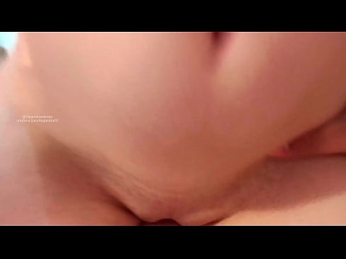 ❤️ Spím v izbe svojej sestry a tak som sa zobudila ❤ Jedinečné porno na nás